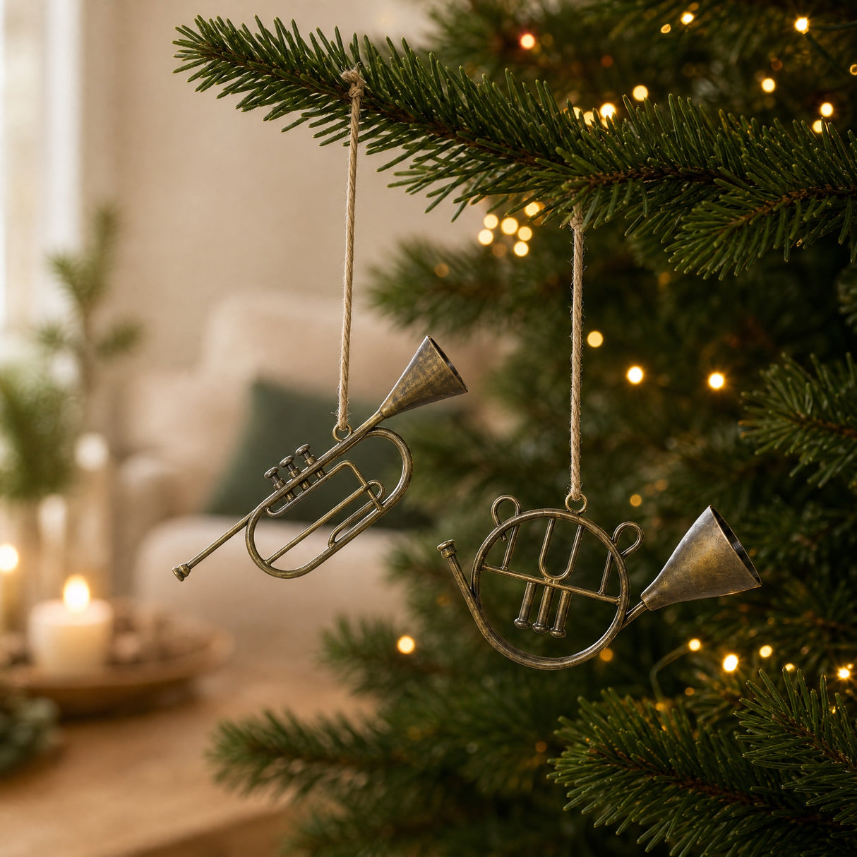 Trumpet for hanging