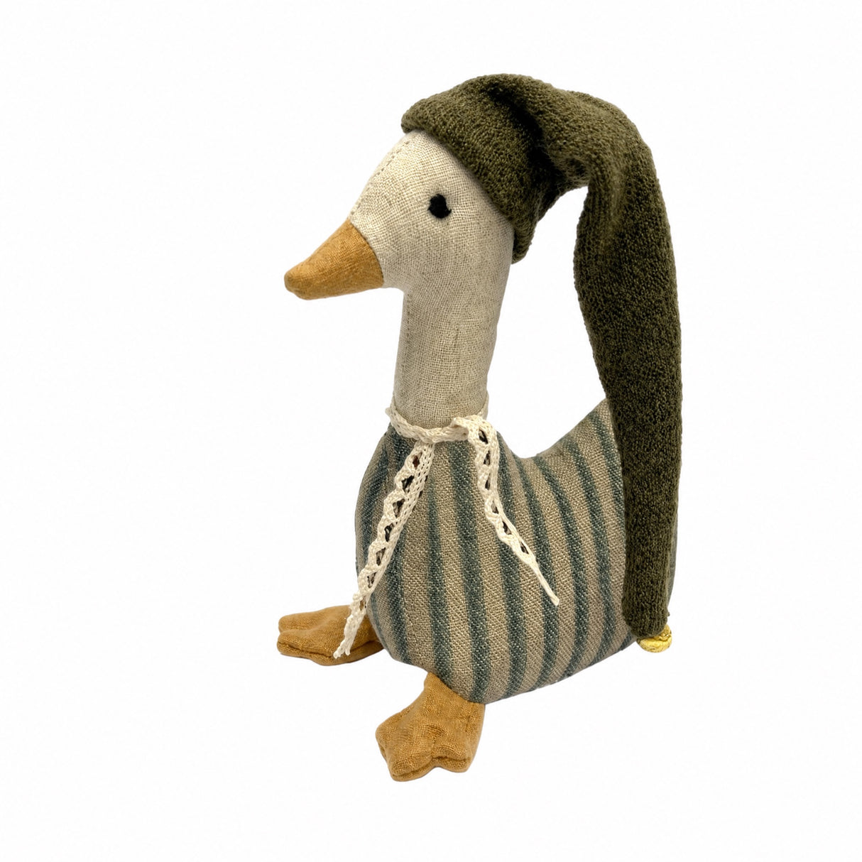 Gytha goose with hat