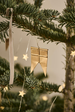 Brass Hanging Flags - 3-Pack