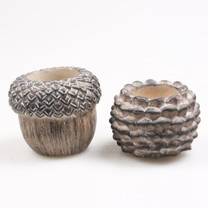 Agern eller grankogle fyrfadsstage