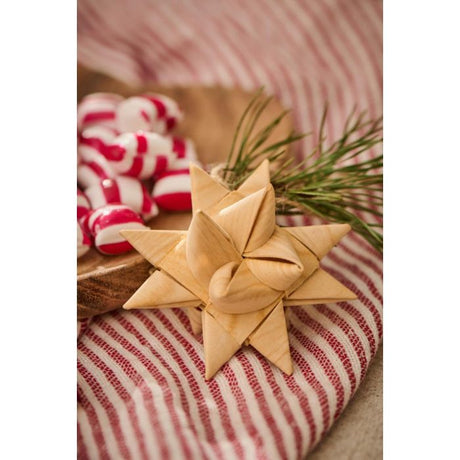 Stjerne flettet spån til ophæng